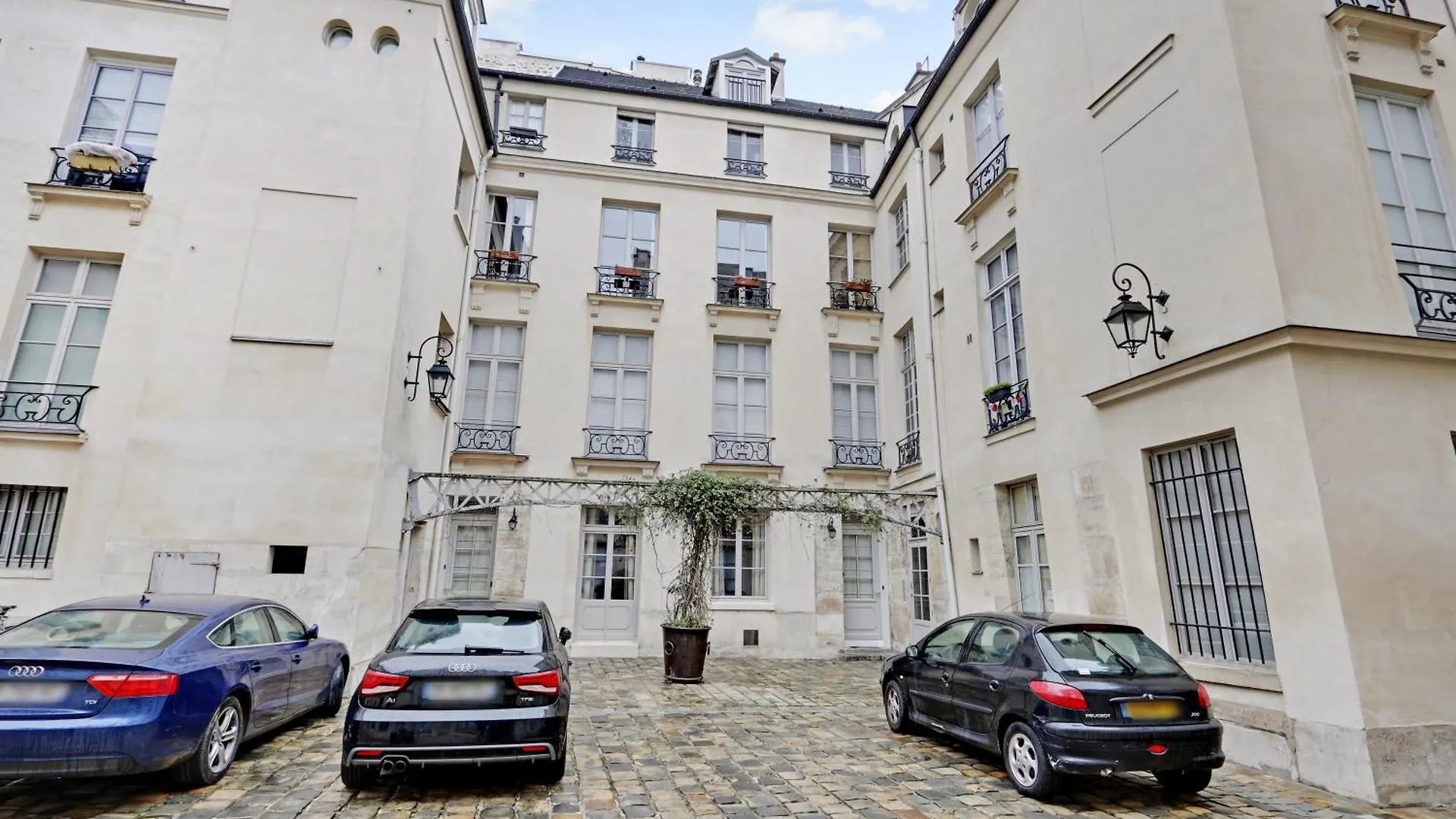Sereners In Place Des Vosges - Rue De Birague Apartment Paris